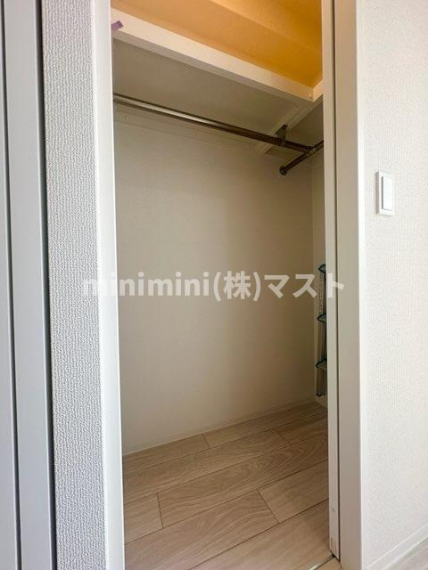 大阪市浪速区下寺３丁目の賃貸マンションの収納