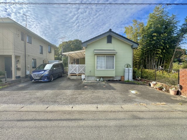 東茨城郡茨城町中古戸建の駐車場