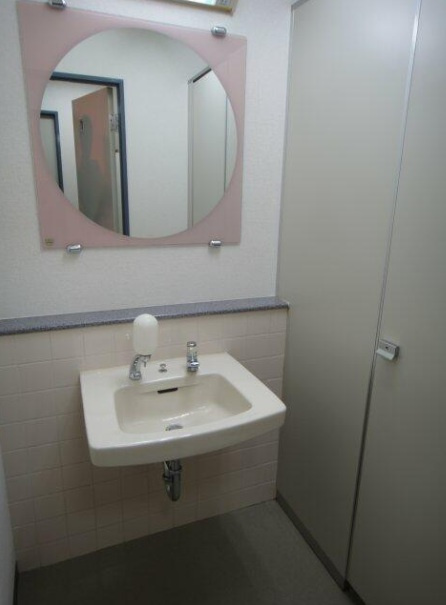 NS BLDG（NSビル）の洗面所