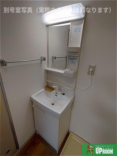 らぽーる鈴　A棟の洗面所