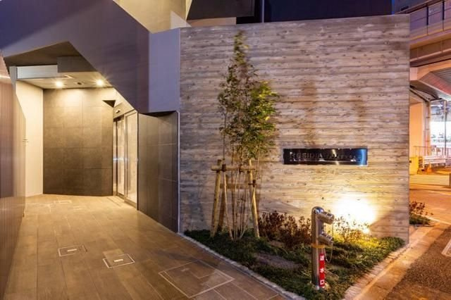 レジディア笹塚Ⅲのエントランス