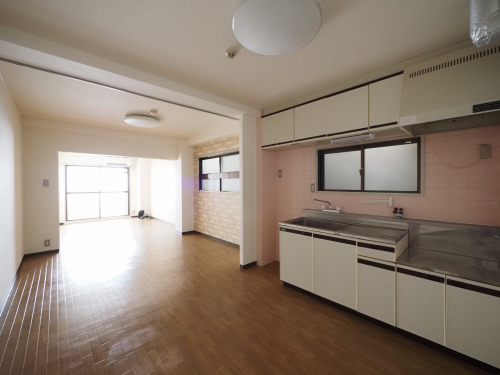 ハイツキンリュウの居間・リビング