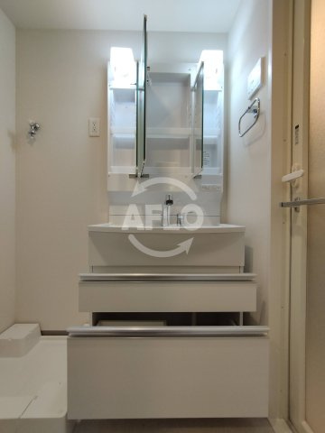 アリビオ大阪港の独立洗面台|アリビオ大阪港　独立洗面台