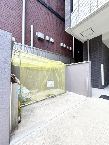 レジデンス悠海(吹上)のエントランス