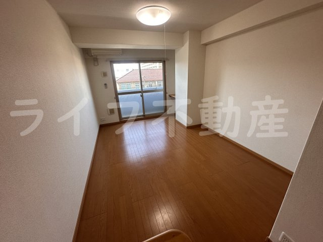 ウィステリアの内装