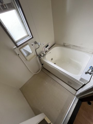 【浴室】 | ハイツ昴 | 日々の暮らしに欠かせないお風呂です