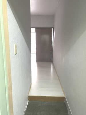 【玄関】 | ヴィラナリー大和田 | 扉を開けるとこのようになっています