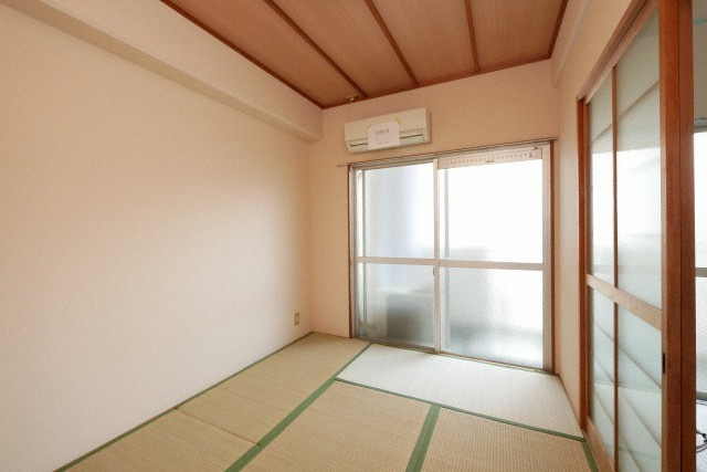 ドムール大倉の和室