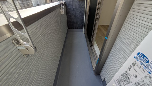 【バルコニー】