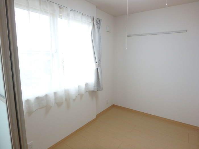 ウェストコートの洋室