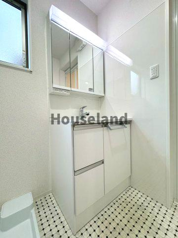 エリザベートの独立洗面台