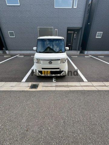 エリザベートの駐車場