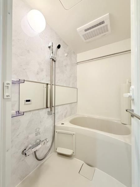 Ｌａ　Ｐｅｒｌａ　Ｙｏｔｓｕｙａの浴室