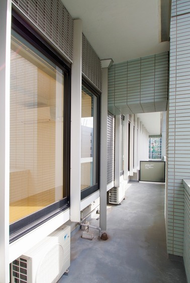 【バルコニー】