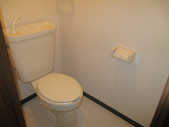 ヴィレッジ・リバー住吉のトイレ