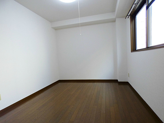 ヴィレッジ・リバー住吉の居間・リビング