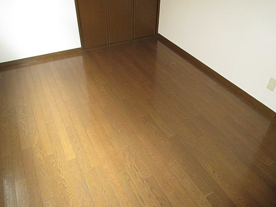 ヴィレッジ・リバー住吉の居間・リビング