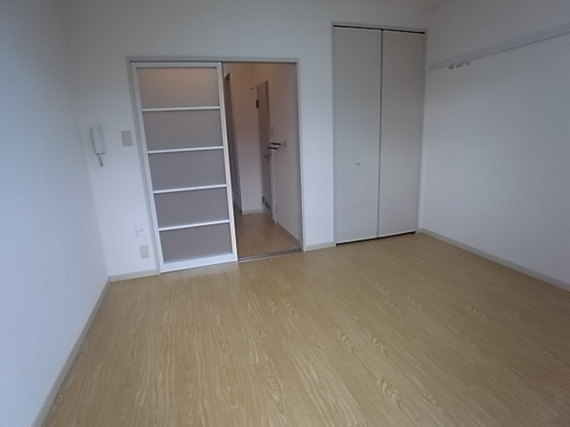 コージネス摩耶B棟の居間・リビング