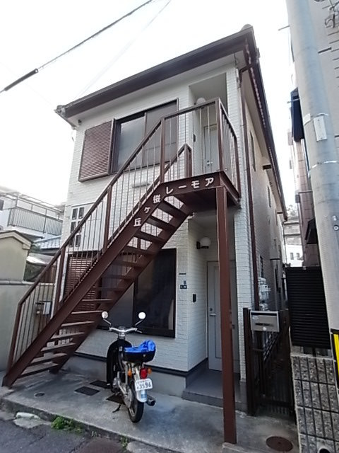 アモーレ桜ヶ丘の外観