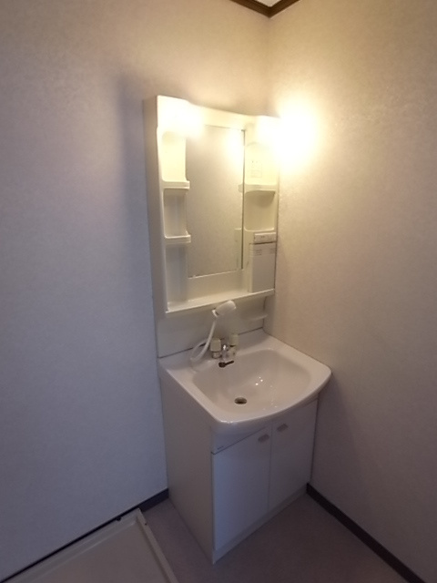 アモーレ桜ヶ丘の洗面所