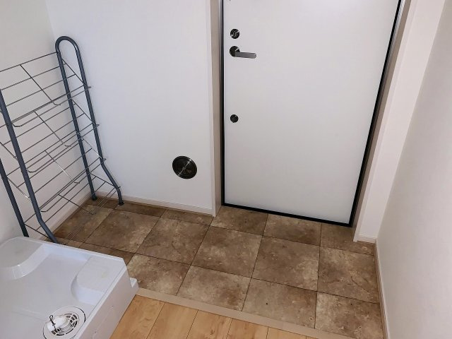 クオリティハイツ幕張本郷の玄関