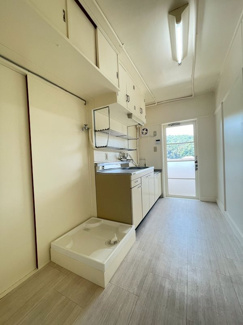 apartment 柳井