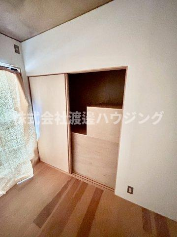 大宮5丁目長屋　E棟の収納