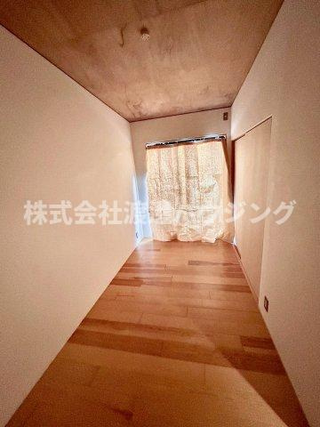 大宮5丁目長屋　E棟の内装