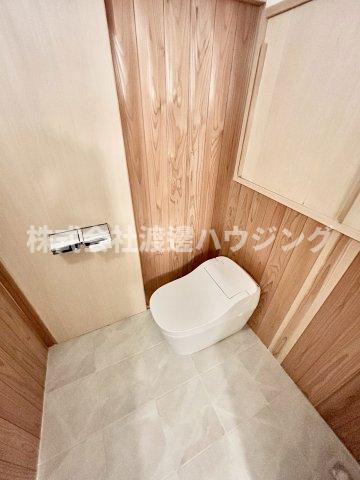 大宮5丁目長屋　E棟のトイレ