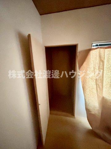 大宮5丁目長屋　E棟の収納