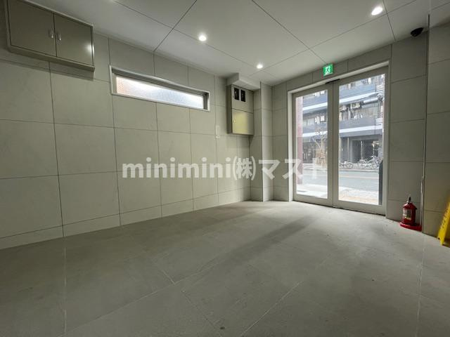 LCL大国のロビー