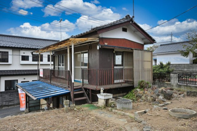 【外観】 | 太田市緑町　中古住宅 | 離れの2階は居室になっております。