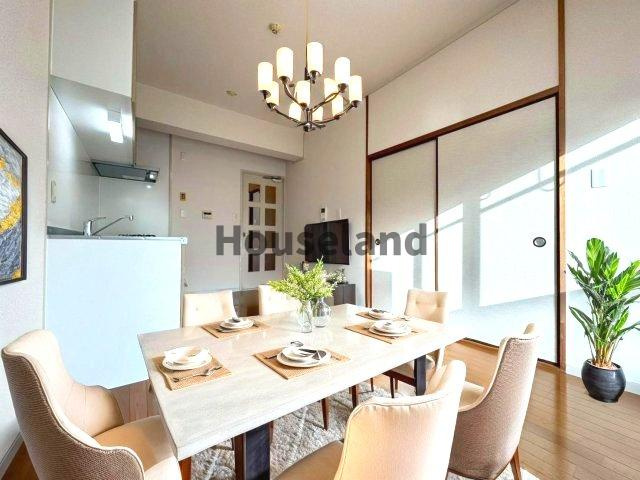 アストロ21の居間・リビング