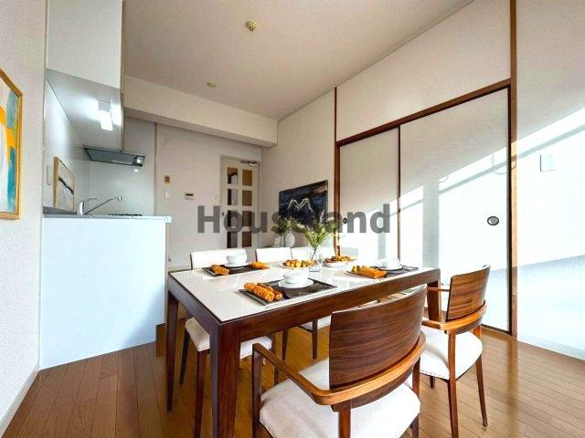 アストロ21の居間・リビング