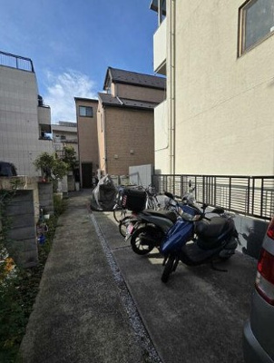 【駐車場】 | South One