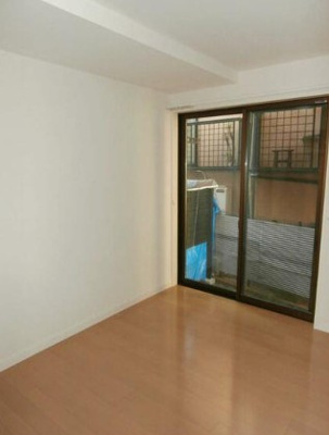 【その他】 | South One