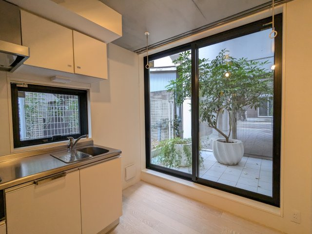 リーガランド恵比寿の内装|明るい色調の室内です