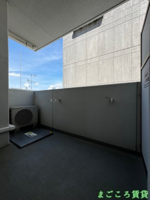 【バルコニー】 | ジュネーゼグラン難波ミラージュ