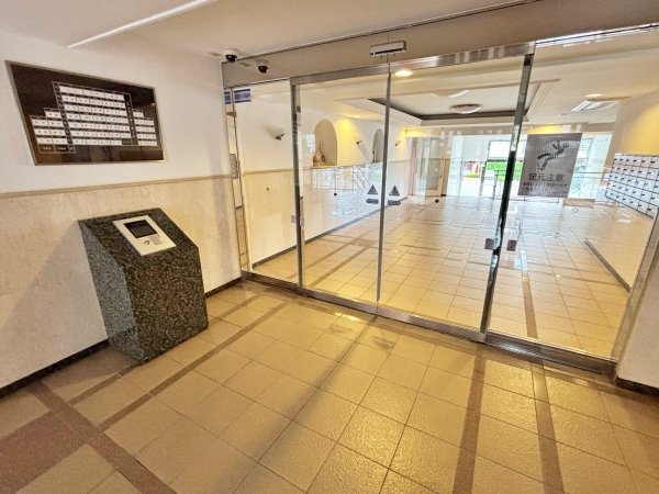 オートロック完備、セキュリティ面も安心です