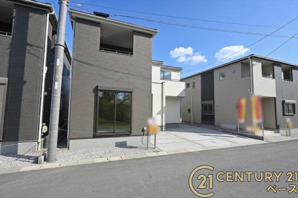 リーブルガーデン結崎 ２号棟 ／新築一戸建のその他|■現地撮影写真■近鉄橿原線「結崎駅」まで徒歩９分の便利な立地！