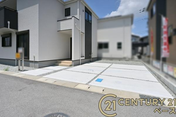 リーブルガーデン結崎 ５号棟 ／新築一戸建の駐車場|■現地撮影写真■
