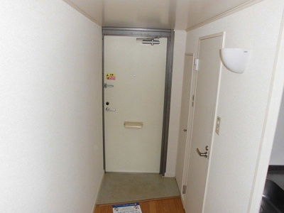 【玄関】 | レオパレスＥＶＥＲＧＲＥＥＮ