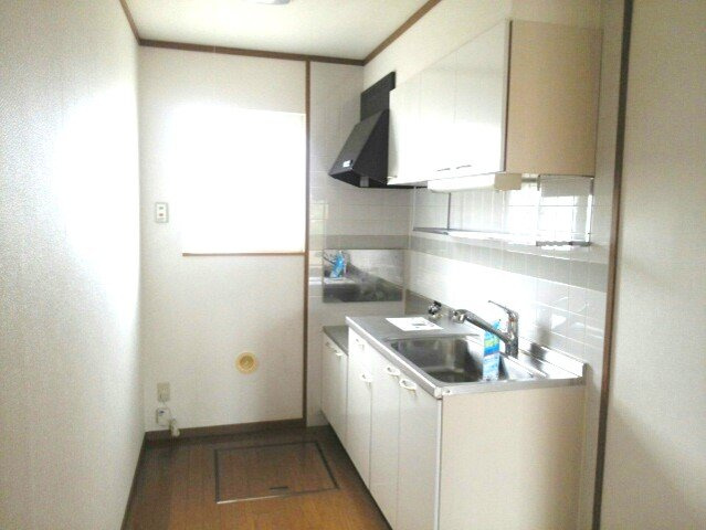 ラフィネ花水木のキッチン