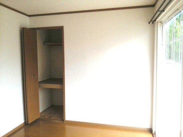 ラフィネ花水木の収納