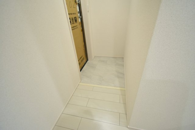 フジパレス西宮今津Ⅱ番館の玄関