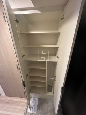 【収納】 | エステムコート四天王寺夕陽丘ＩＩ | エステムコート四天王寺夕陽丘II　シューズボックス