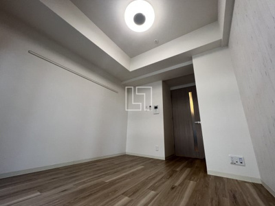 【居間・リビング】 | エステムコート四天王寺夕陽丘ＩＩ | エステムコート四天王寺夕陽丘II　洋室