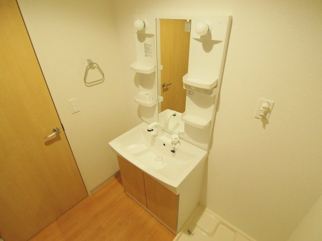 サンガーデンⅡの独立洗面台