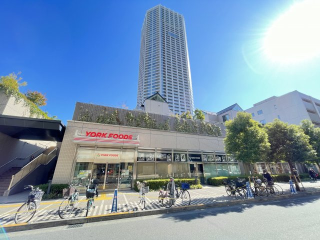 富久クロスコンフォートタワーの外観