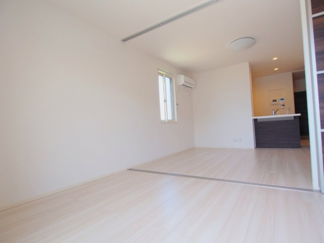 Ｄ-roomせのやIIの居間・リビング